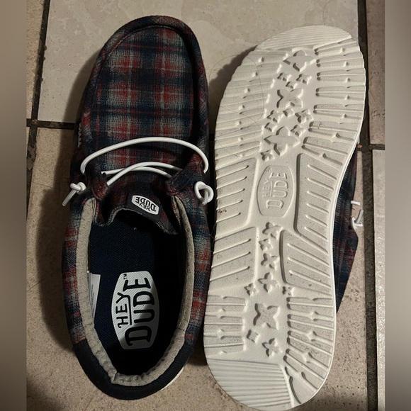 Hey Dude wally waffles brand new - Picture 3 of 5